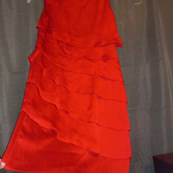 Bright Cherry Red Asymmetrical Ruffled Layered Tank Top Formal Dress - Picture 4 of 6